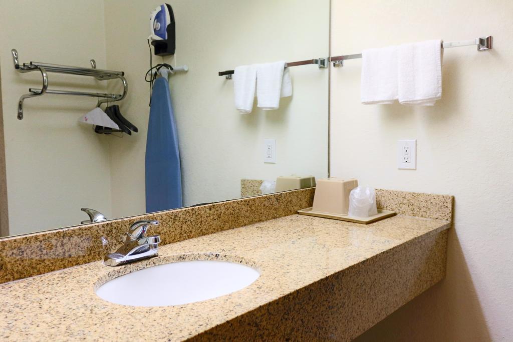 The Symphony Inn & Suites Houston Oda fotoğraf